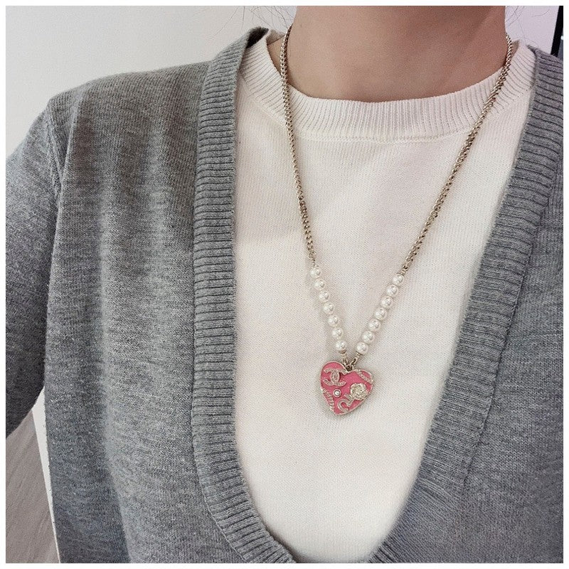 18K  Chanel Pink & Black Heart Pearl Necklace